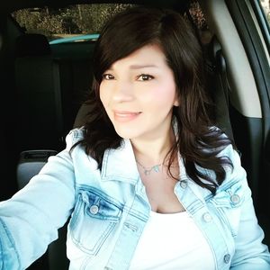 Meet your Posher, Araceli